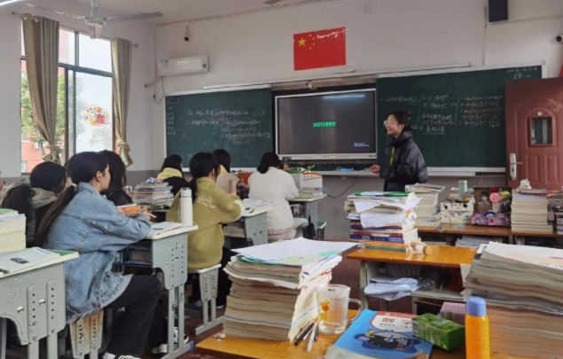 实施中考高考归纳变革构建有利于学生健康成长的人才培养系统 实施中考高考归纳变革构建有利于学生健康成长的人才培养系统